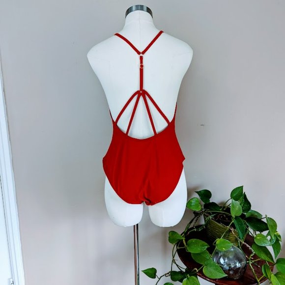 NWT Xhiliration Sangria Red One Piece Swimsuit - Size XL - Picture 5 of 8